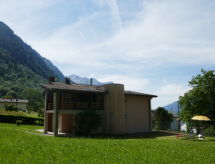 Comfortabel vakantiehuis in Olivone met omheinde tuin en bergzicht - thumbnail 6