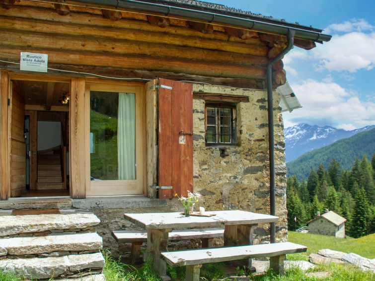 Search and Stay, undefined in undefined. Gallery position 4