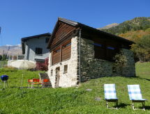Rustiek vrijstaand huis op 1400m hoogte in Campo Blenio, Ticino - thumbnail 6