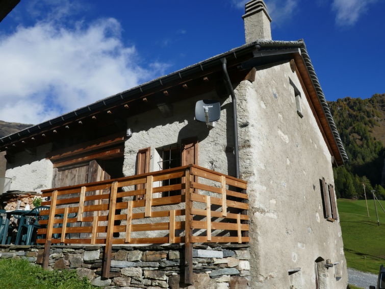 Search and Stay Destinations. Vacation Rentals in Campo, Vallemaggia District - Ticino - Switzerland