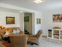 Ferienwohnung Poolside