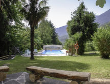 Ferienwohnung Poolside
