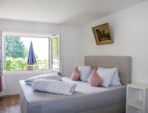 Ferienwohnung Poolside