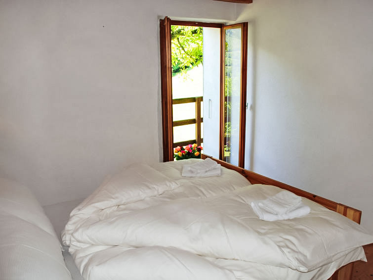 Search and Stay, undefined in undefined. Gallery position 3