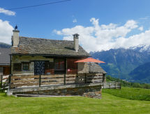 Rustico Tecc Berbis – Uw authentieke berghut op 1.400 m in het zonnige Valle di Blenio - thumbnail 6