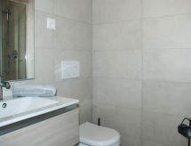 Appartement 105 met tuinzicht vlakbij het meer van Lugano in Bissone - thumbnail 5