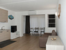 Appartement 105 met tuinzicht vlakbij het meer van Lugano in Bissone - thumbnail 2