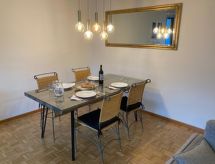 Licht appartement met panoramisch uitzicht over het Meer van Lugano - thumbnail 2
