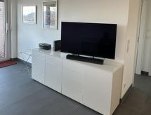 Panoramisch appartement op Monte Brè met uitzicht over de baai van Lugano - thumbnail 4