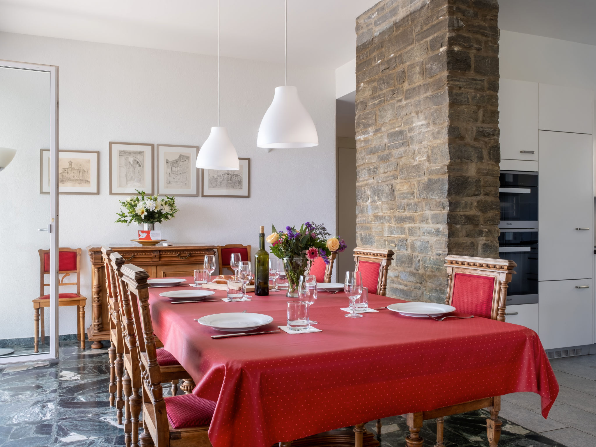 Kitchen / Dining Room