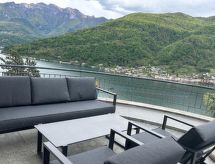 Vrijstaand vakantiehuis La Quercia met bergzicht bij het Meer van Lugano - thumbnail 1