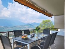 Rustiek appartement met panoramisch uitzicht op het Meer van Lugano - thumbnail 4