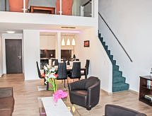 公寓 Residenza Parcolago Apt 203