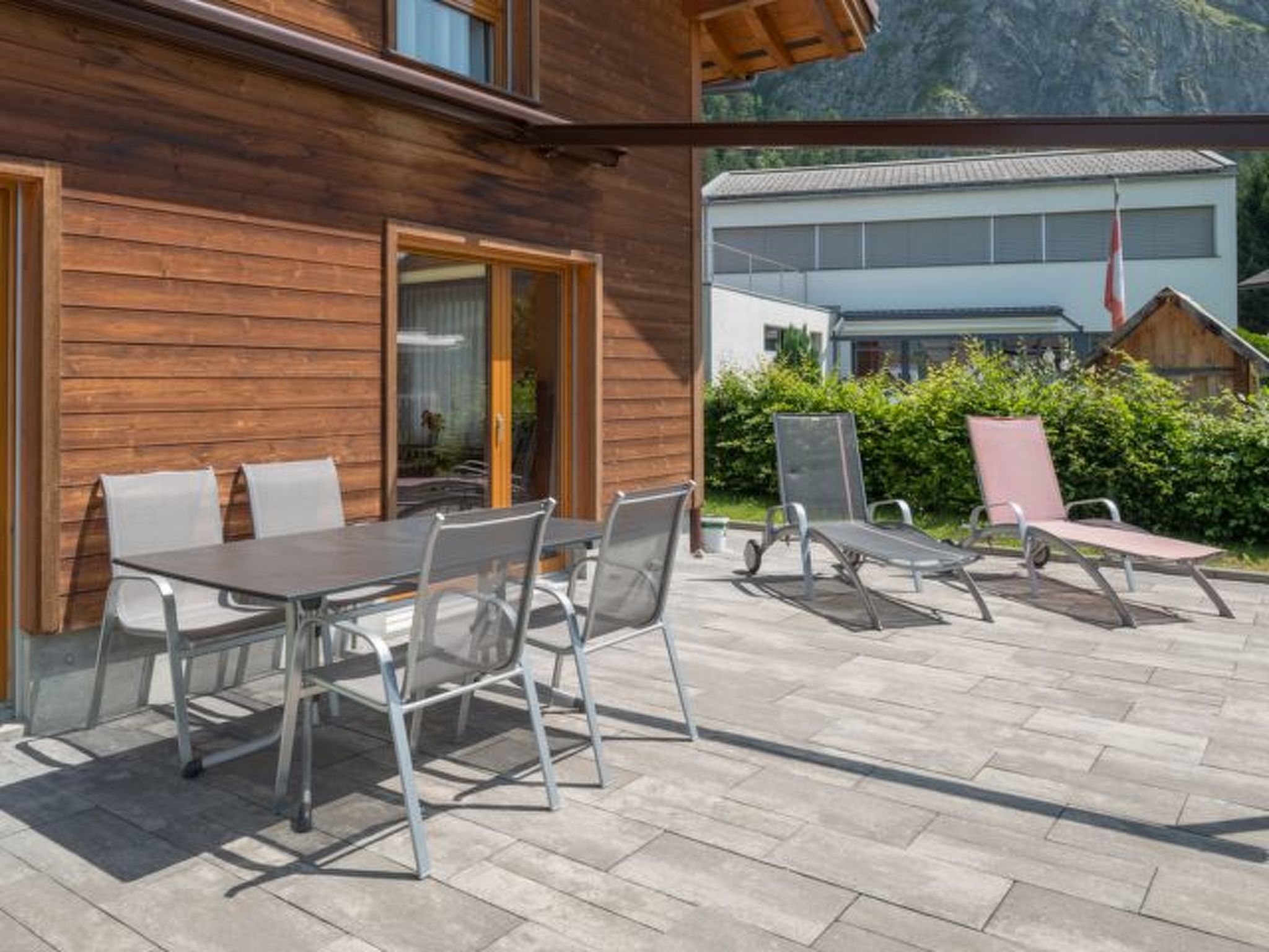 Appartement Caflisch Jacob und Erika, (Trin Mulin), 500 – Terrasse, photo 14 sur 15