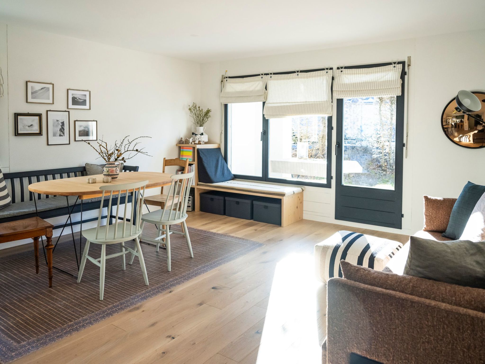 Appartement Abitaziun Patgific - Ferienwohnung im Casa Hirundella, (Trin Mulin), – Séjour, photo 13 sur 13