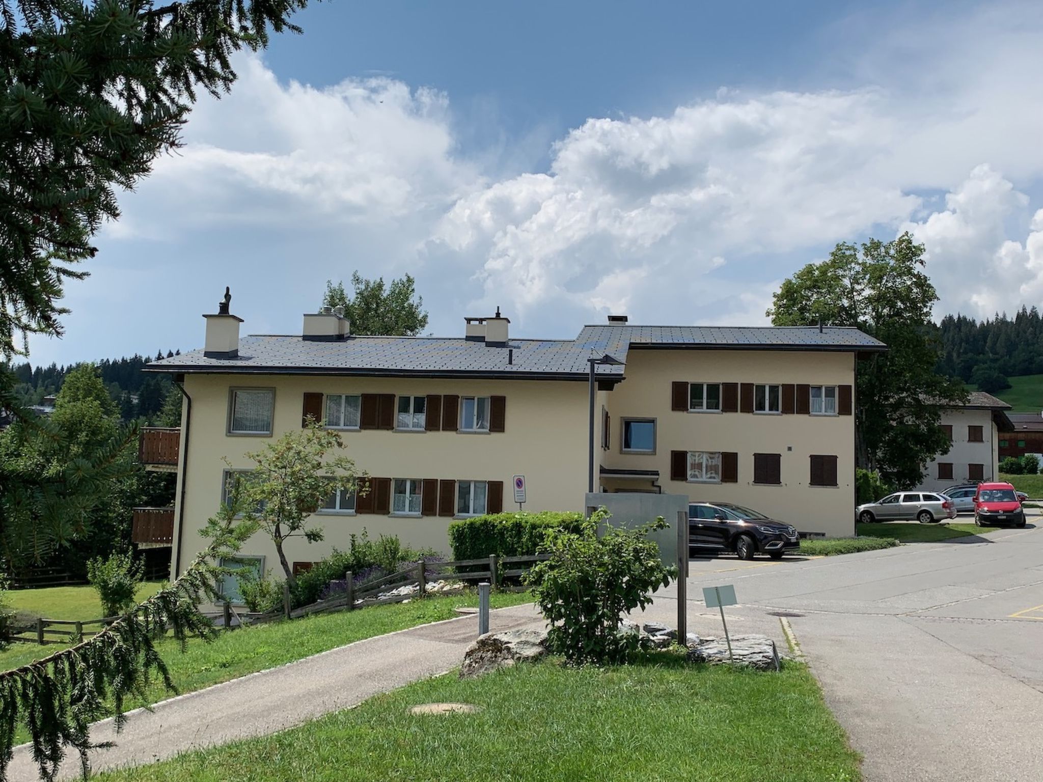 Photo of Arcula, (Flims Dorf). Grosszügige 3.5 Zimmerwohnung, 105 m2, ruhig & zentral ge