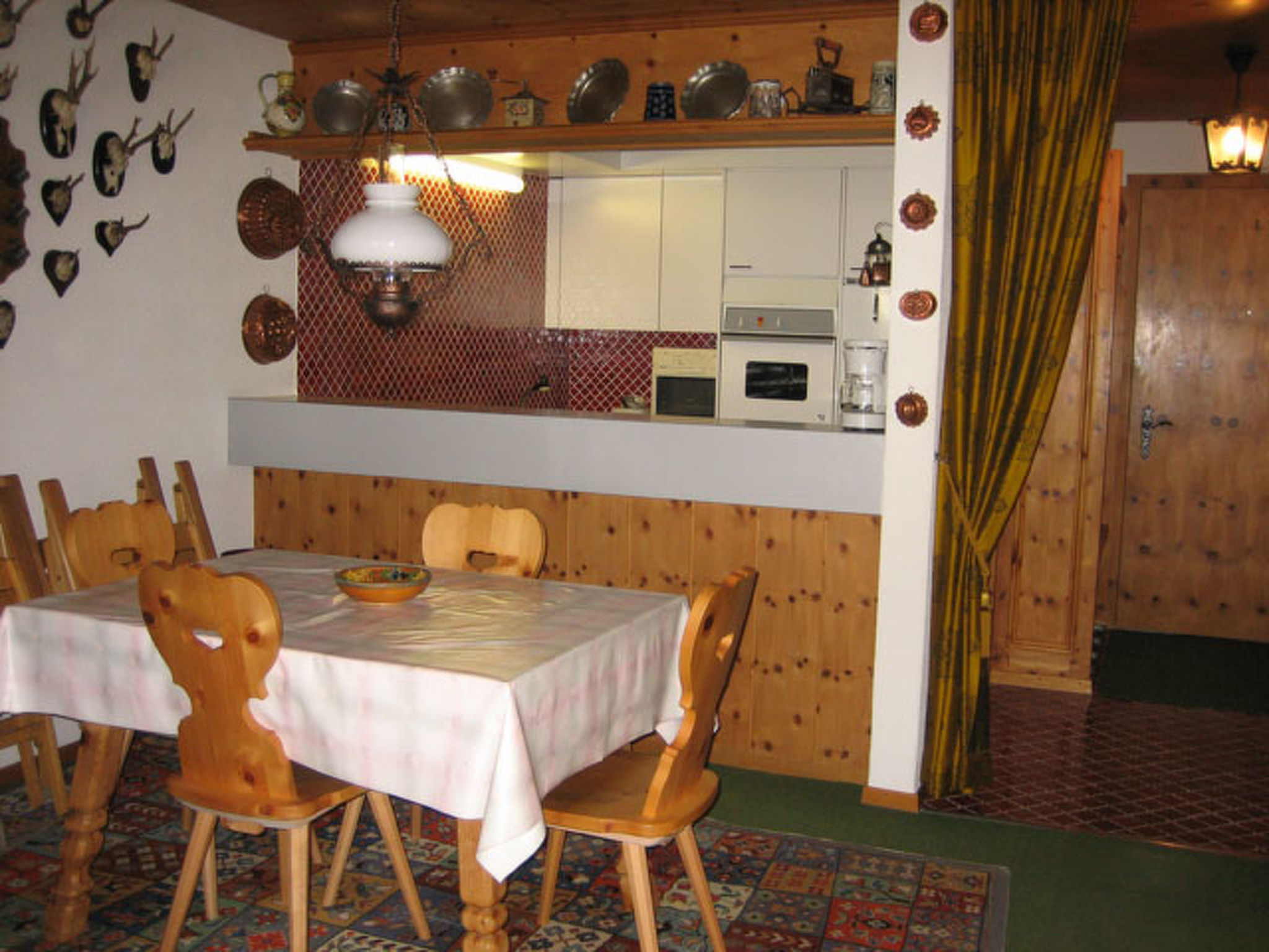 Photo of Ner B / Hartl, (Flims Dorf). 2.5 Zimmerwohnung