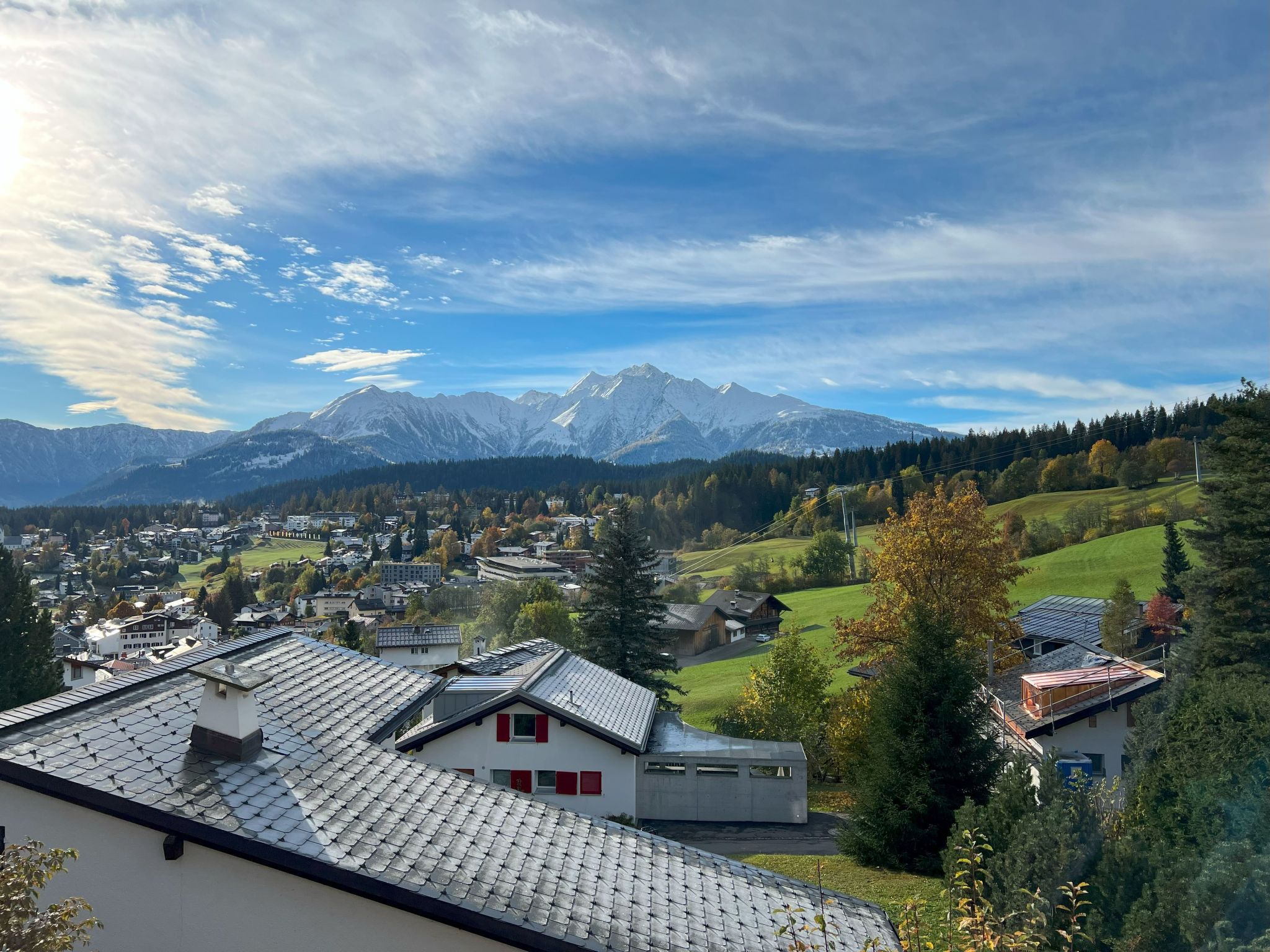 Photo of Residenza Cristallo, (Flims Dorf). 3.5 Zimmer Partérre Wohnung (97m2) mit Garte