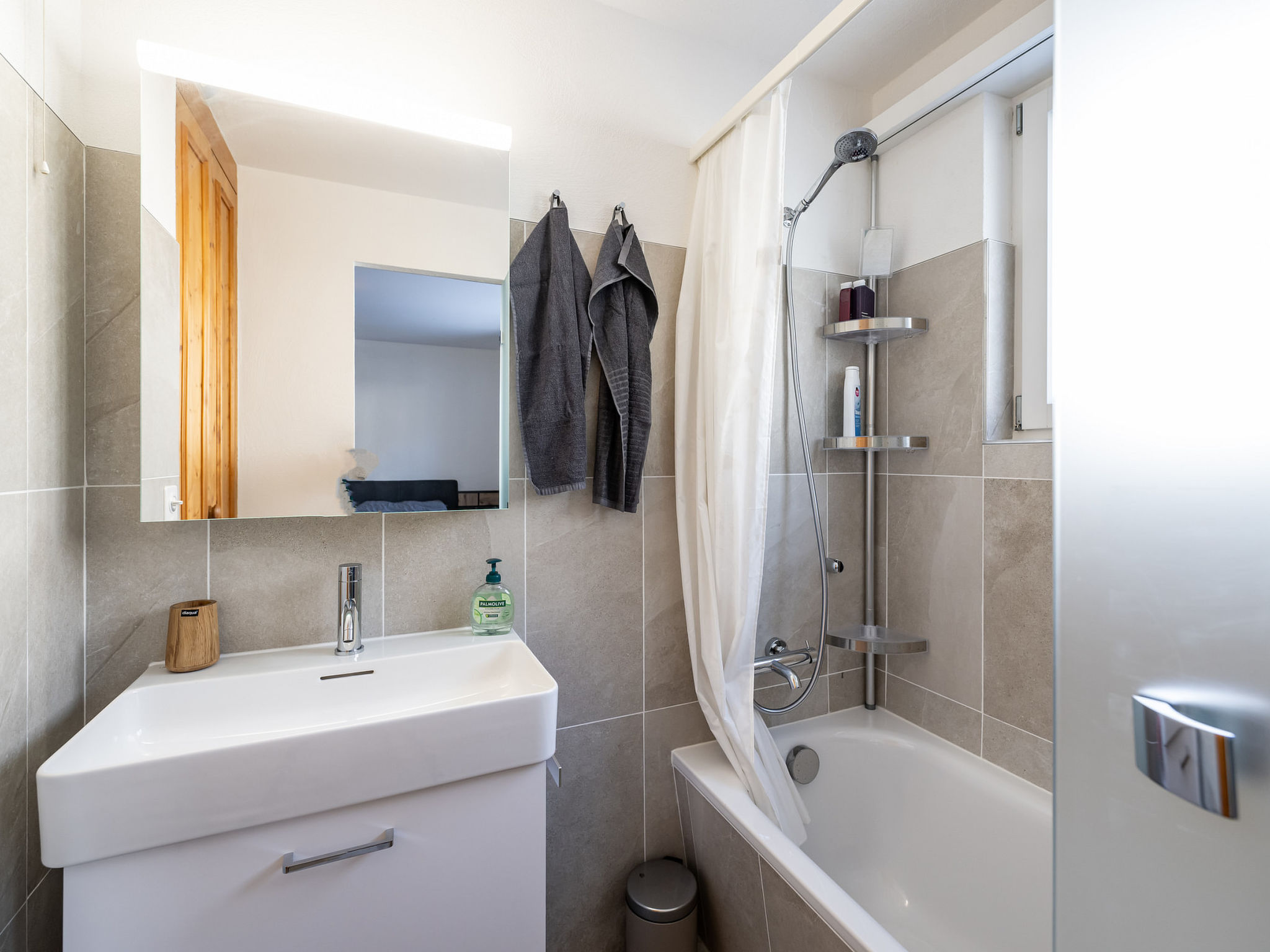 Photo of CH7017.670.1