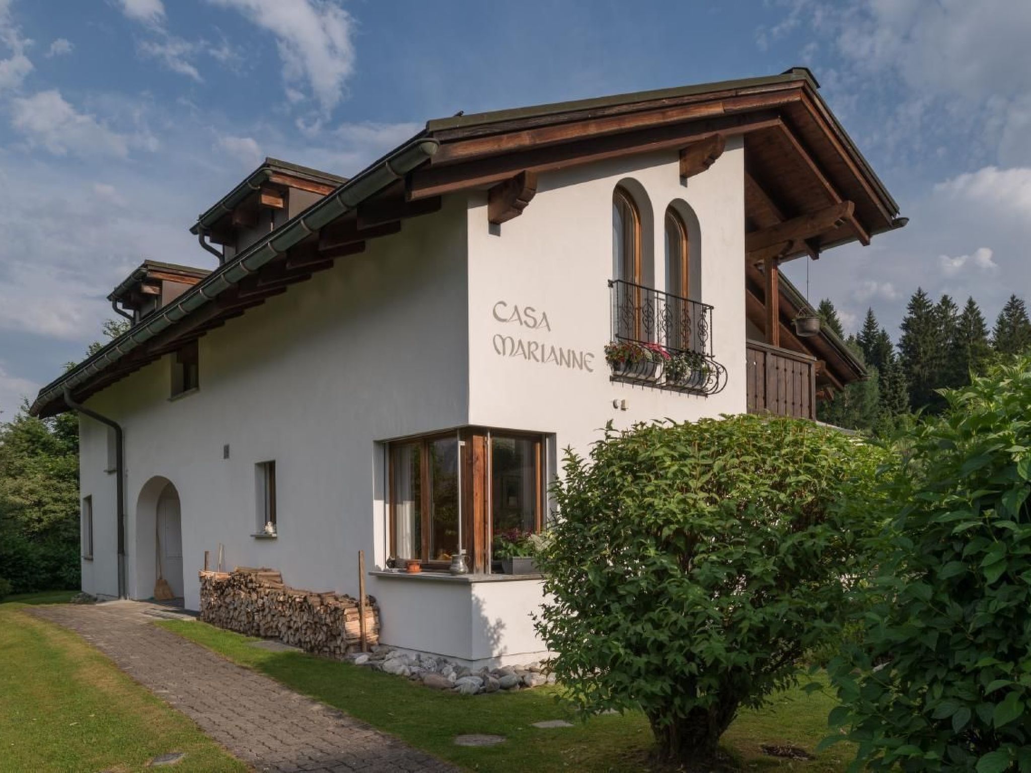 Casa Marianne Accommodation in Flims 