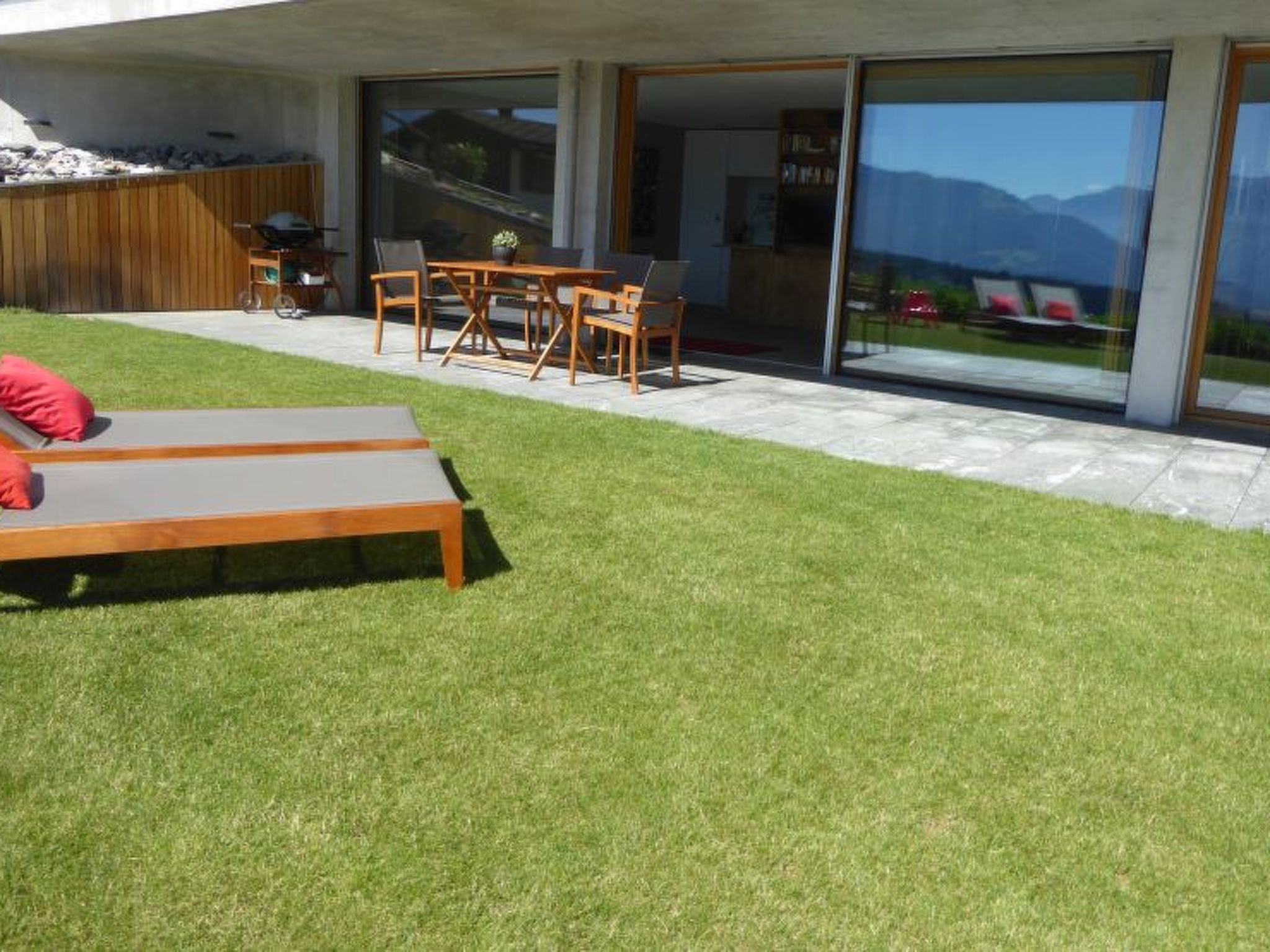 Photo of Casa Admisa, (Flims Dorf). 3.5 Ferienwohnung, 2 Duschen, 2 WC, 85 m2, für max.