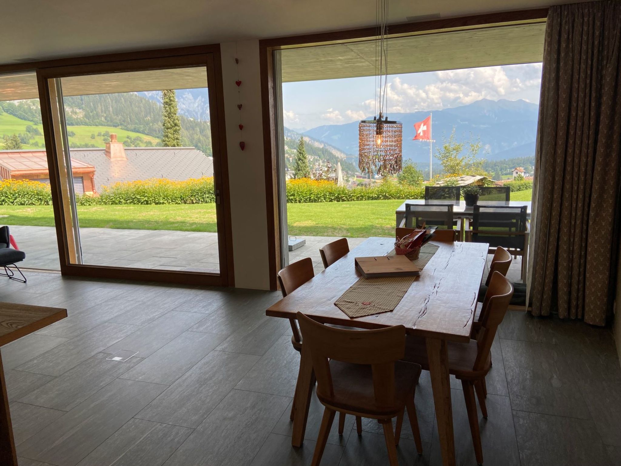 Photo of Casa Admisa, (Flims Dorf). 3.5 Ferienwohnung, 2 Duschen, 2 WC, 85 m2, für max.