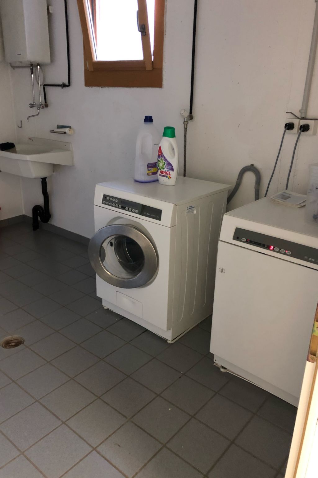 Photo of Mira Flem, (Flims Dorf). 5.5 Zimmerwohnung