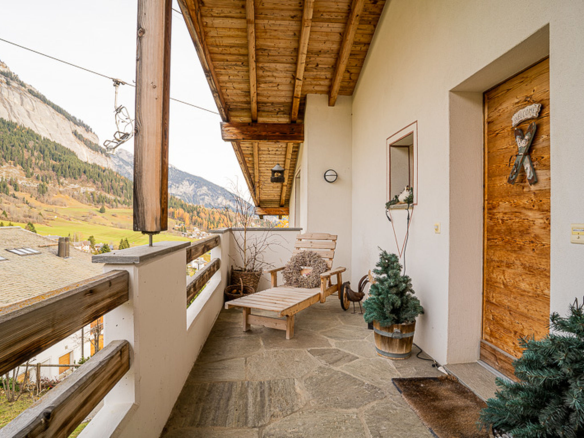 Photo of Mira Flem, (Flims Dorf). 5.5 Zimmerwohnung