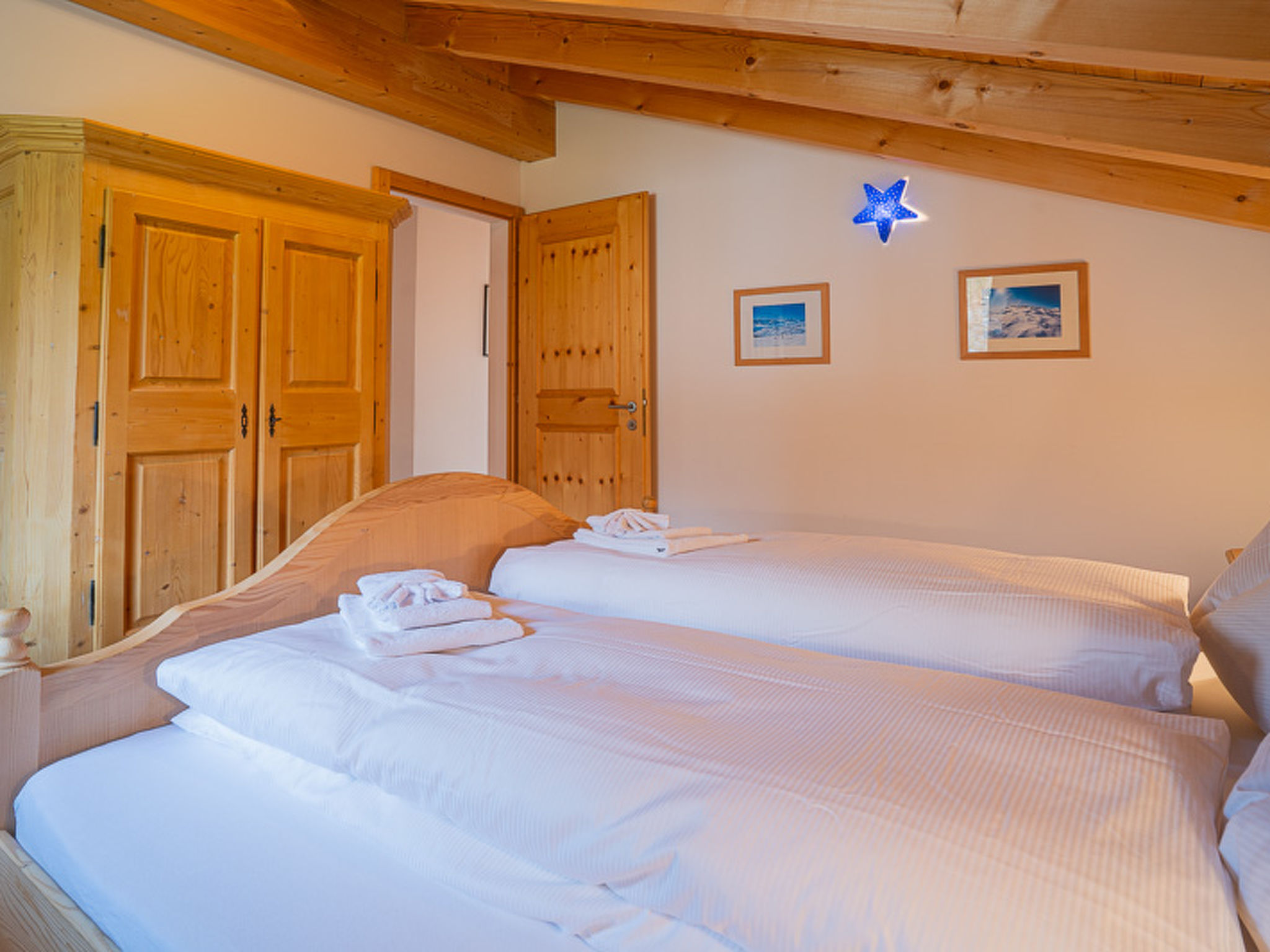 Photo of Mira Flem, (Flims Dorf). 5.5 Zimmerwohnung