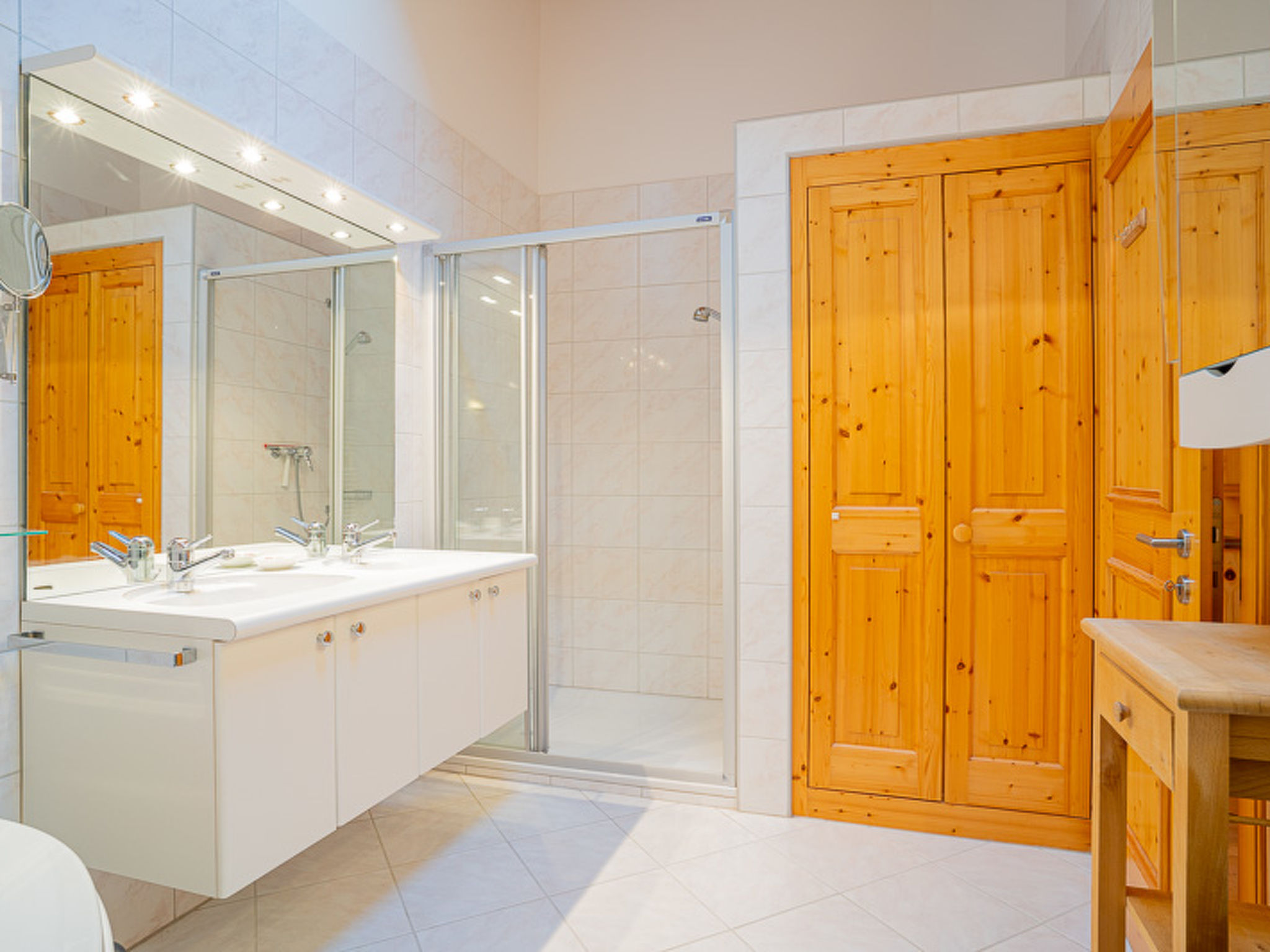 Photo of Mira Flem, (Flims Dorf). 5.5 Zimmerwohnung