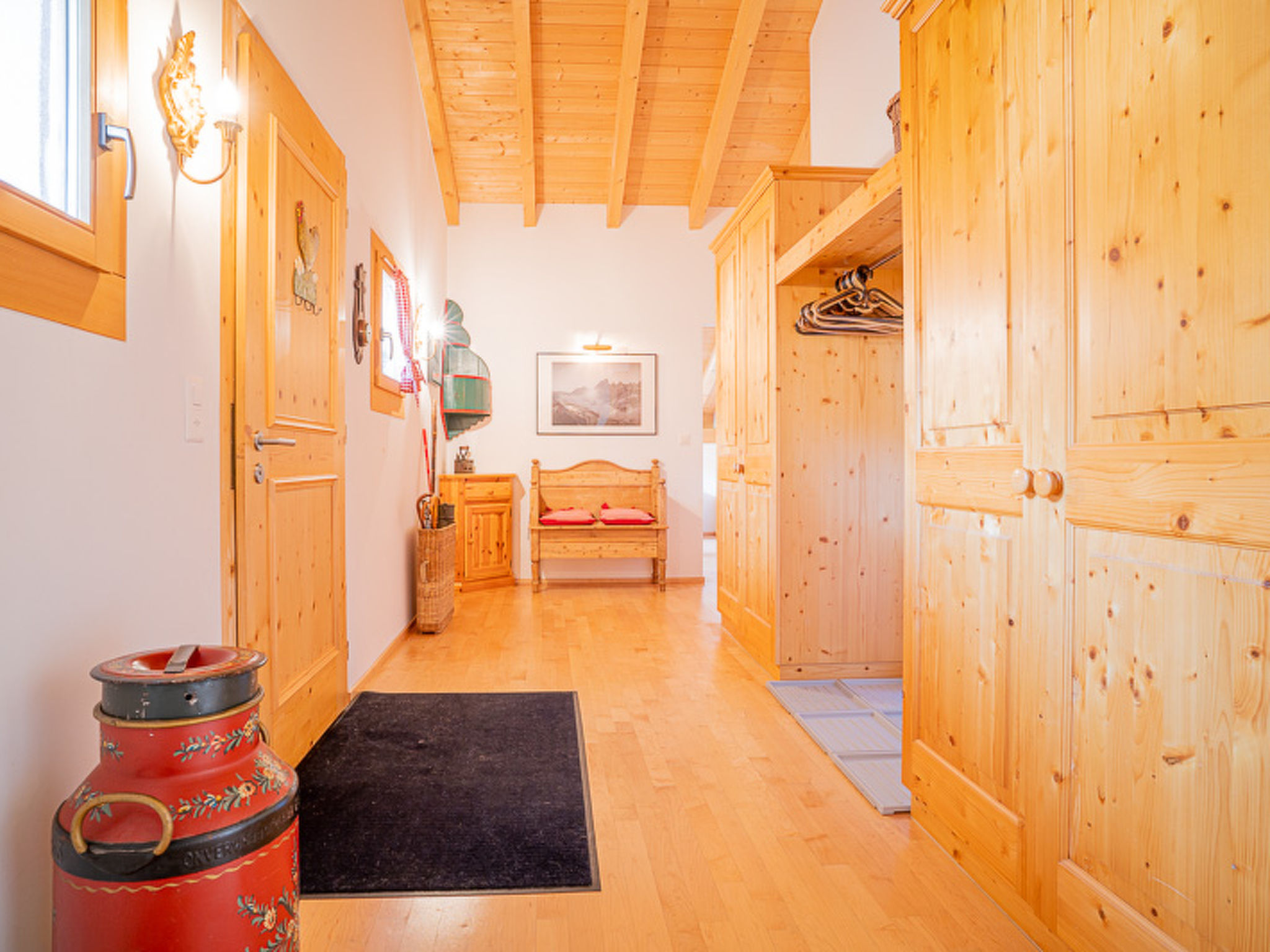 Photo of Mira Flem, (Flims Dorf). 5.5 Zimmerwohnung