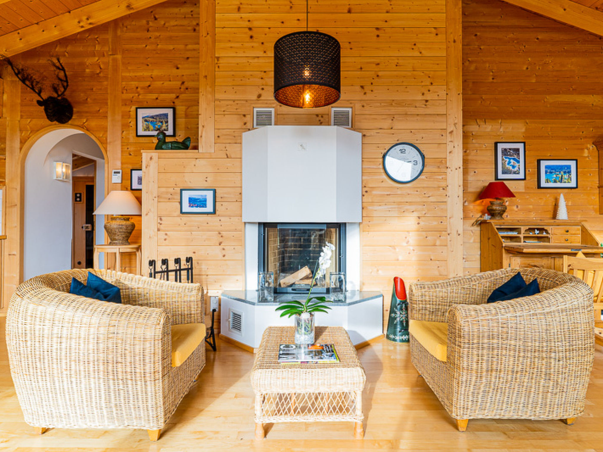 Photo of Mira Flem, (Flims Dorf). 5.5 Zimmerwohnung