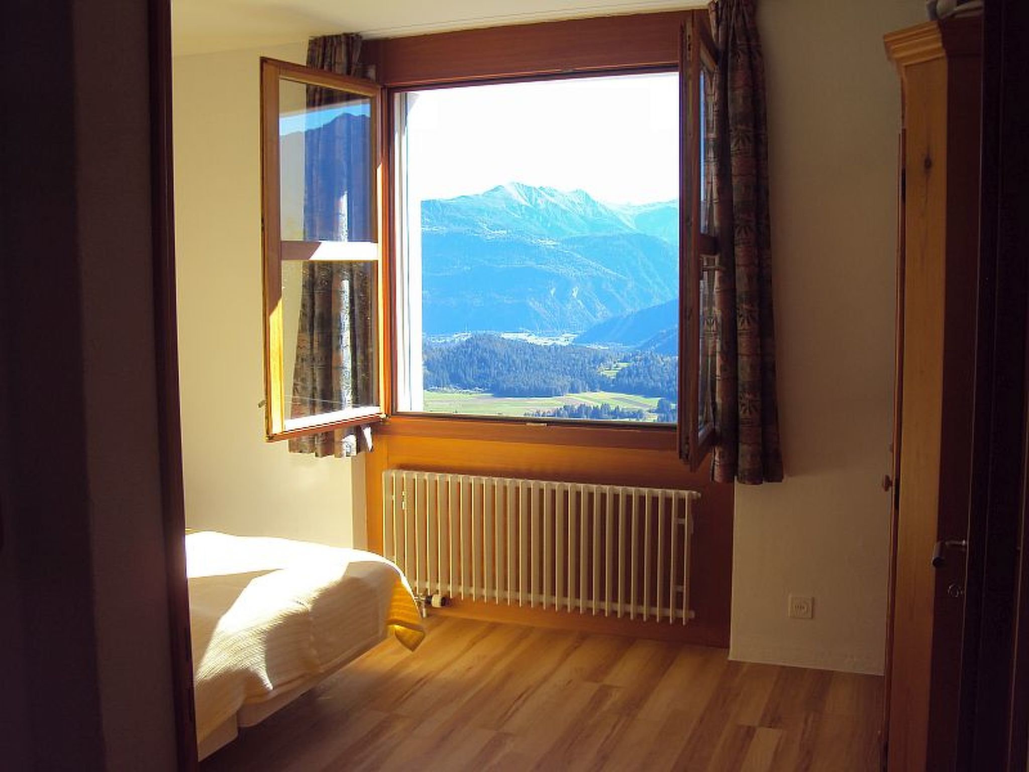 Plattas, (Flims Fidaz), 1045 - Binnen