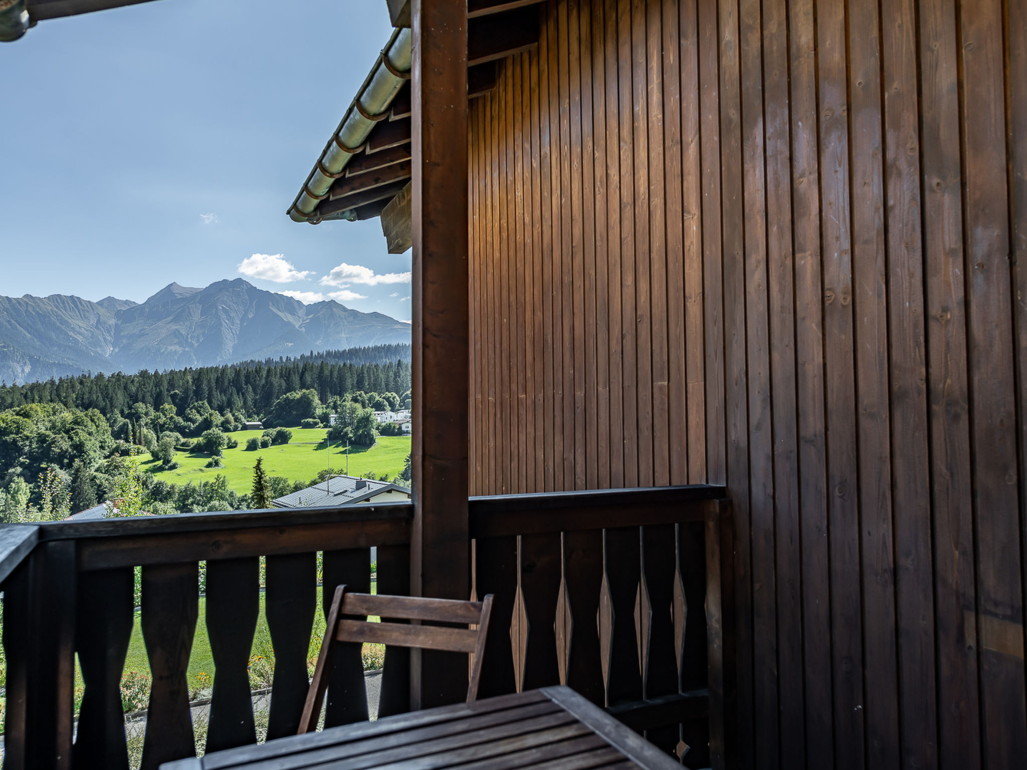 Photo of Apartment Tavaun - Crap Grisch, (Flims Dorf). 1.5 Zimmer Wohnung