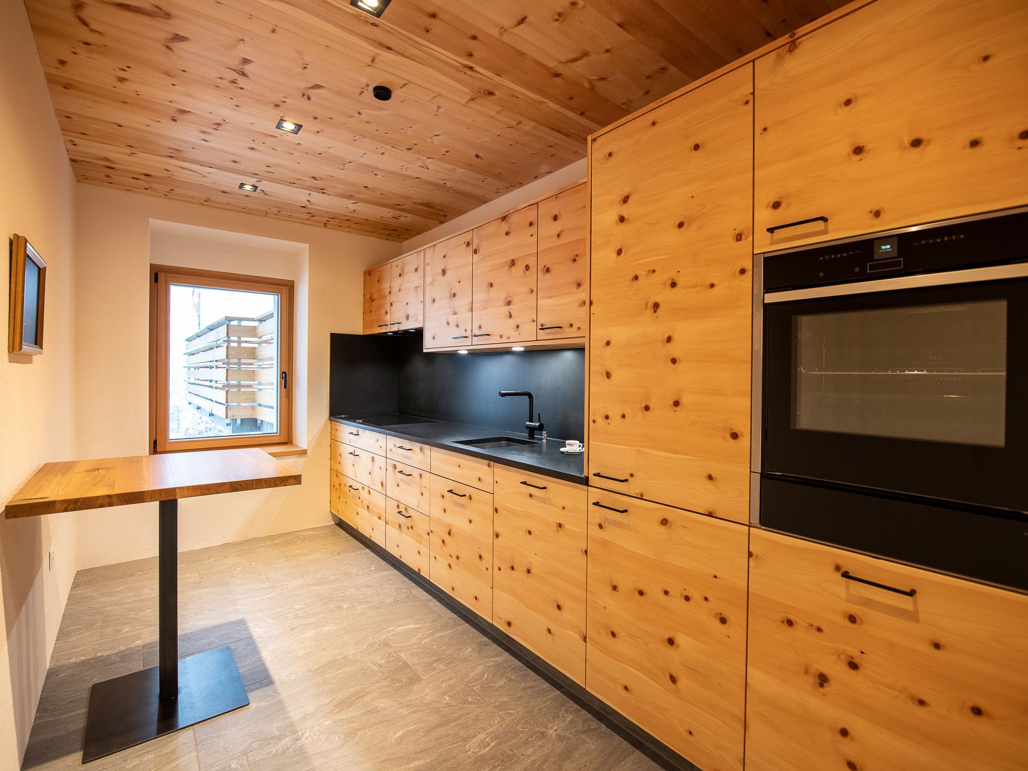Photo of Flem Mountain Lodge, (Flims Waldhaus). Moderne neue 4.5 Ferienwohnung