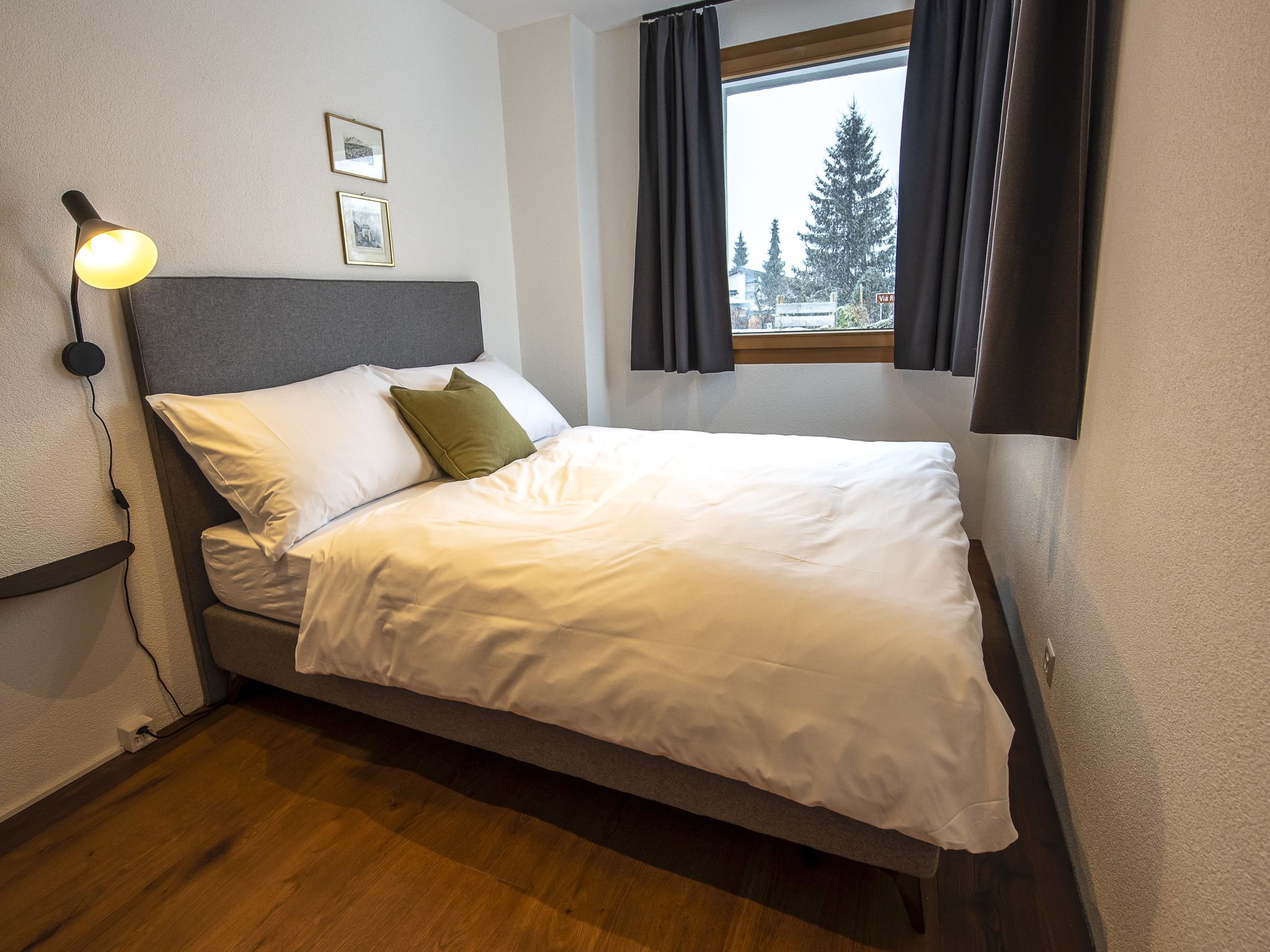 Photo of Flem Mountain Lodge, (Flims Waldhaus). Moderne neue 4.5 Ferienwohnung