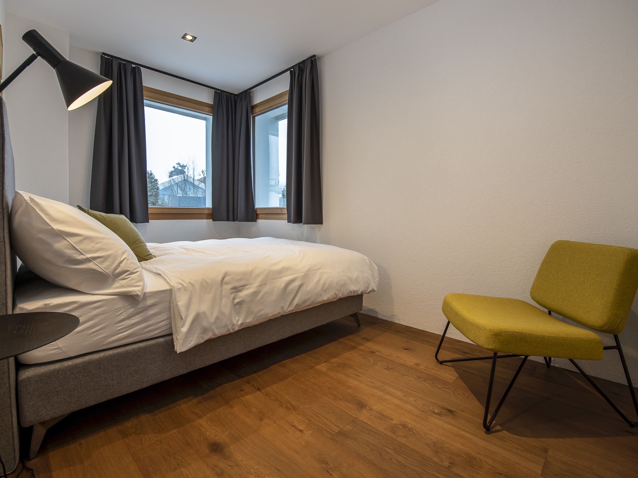 Photo of Flem Mountain Lodge, (Flims Waldhaus). Moderne neue 4.5 Ferienwohnung