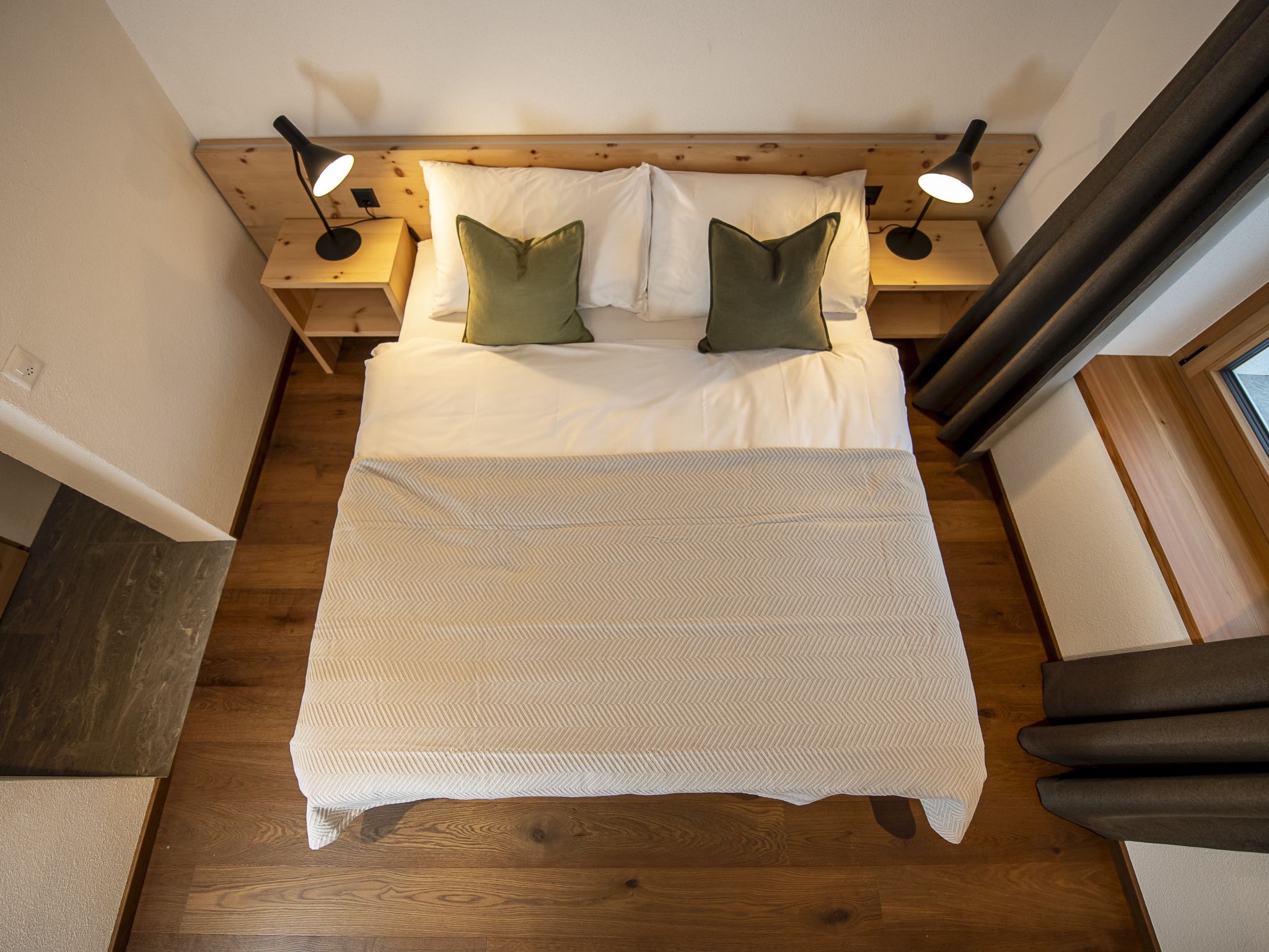 Photo of Flem Mountain Lodge, (Flims Waldhaus). Moderne neue 4.5 Ferienwohnung