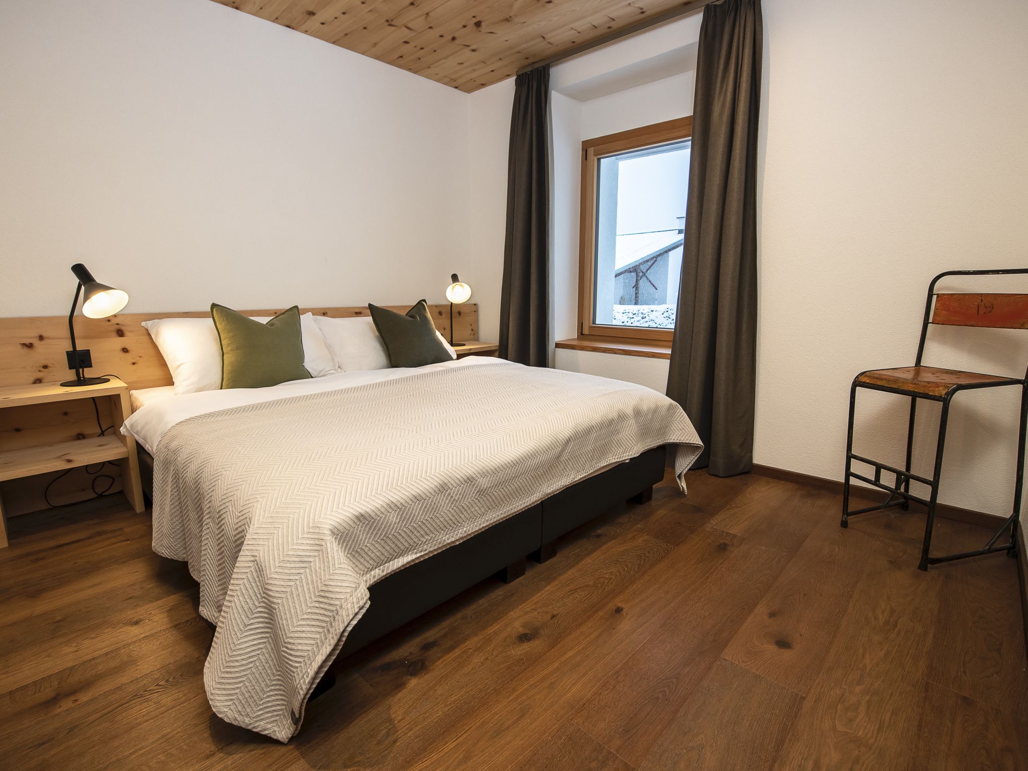 Photo of Flem Mountain Lodge, (Flims Waldhaus). Moderne neue 4.5 Ferienwohnung