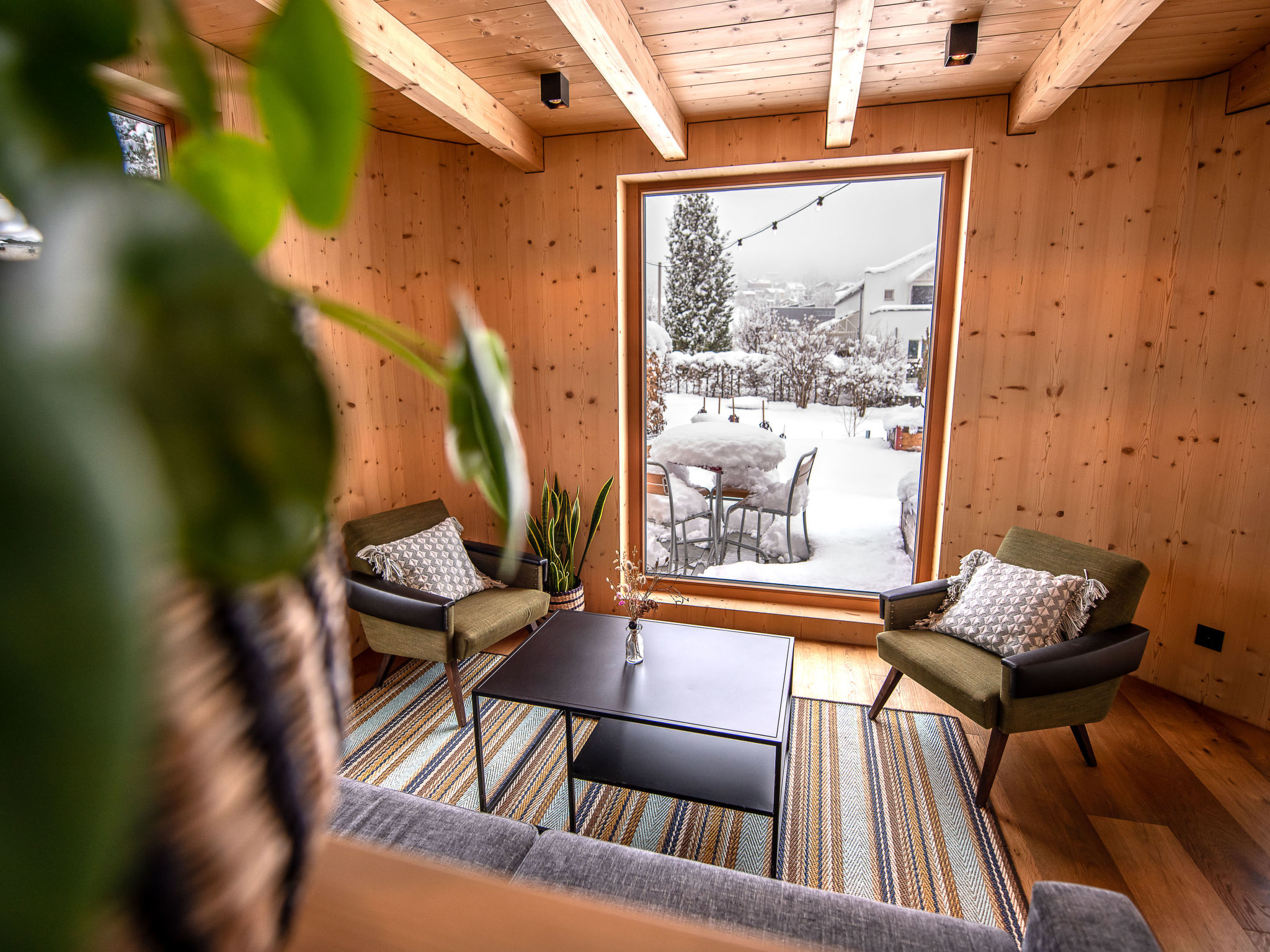 Photo of Flem Mountain Lodge, (Flims Waldhaus). Moderne neue 4.5 Ferienwohnung