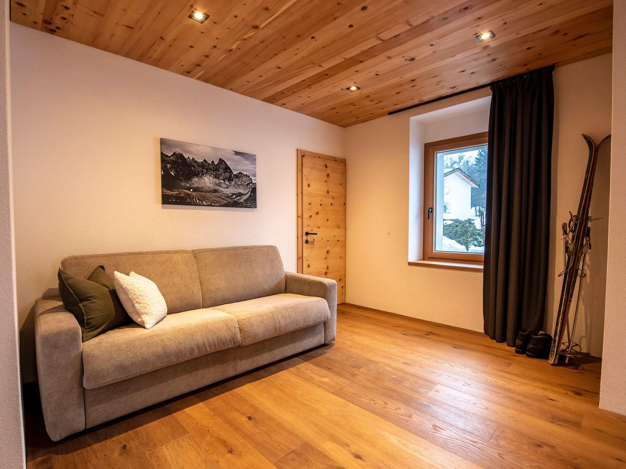 Photo of Flem Mountain Lodge, (Flims Waldhaus),