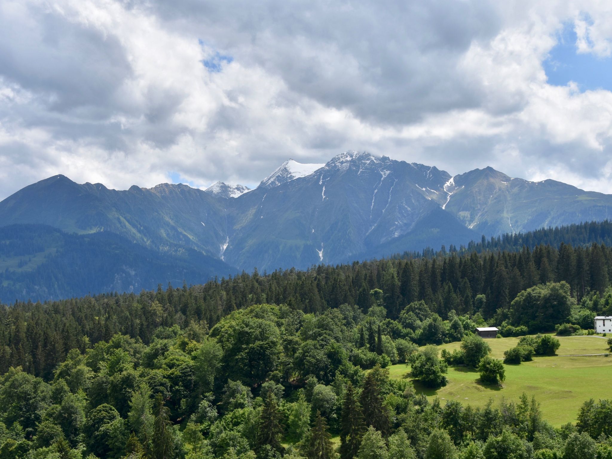 Casa Primavera B32, (Flims Dorf). 3.5 Zimmerwohnung - Buiten