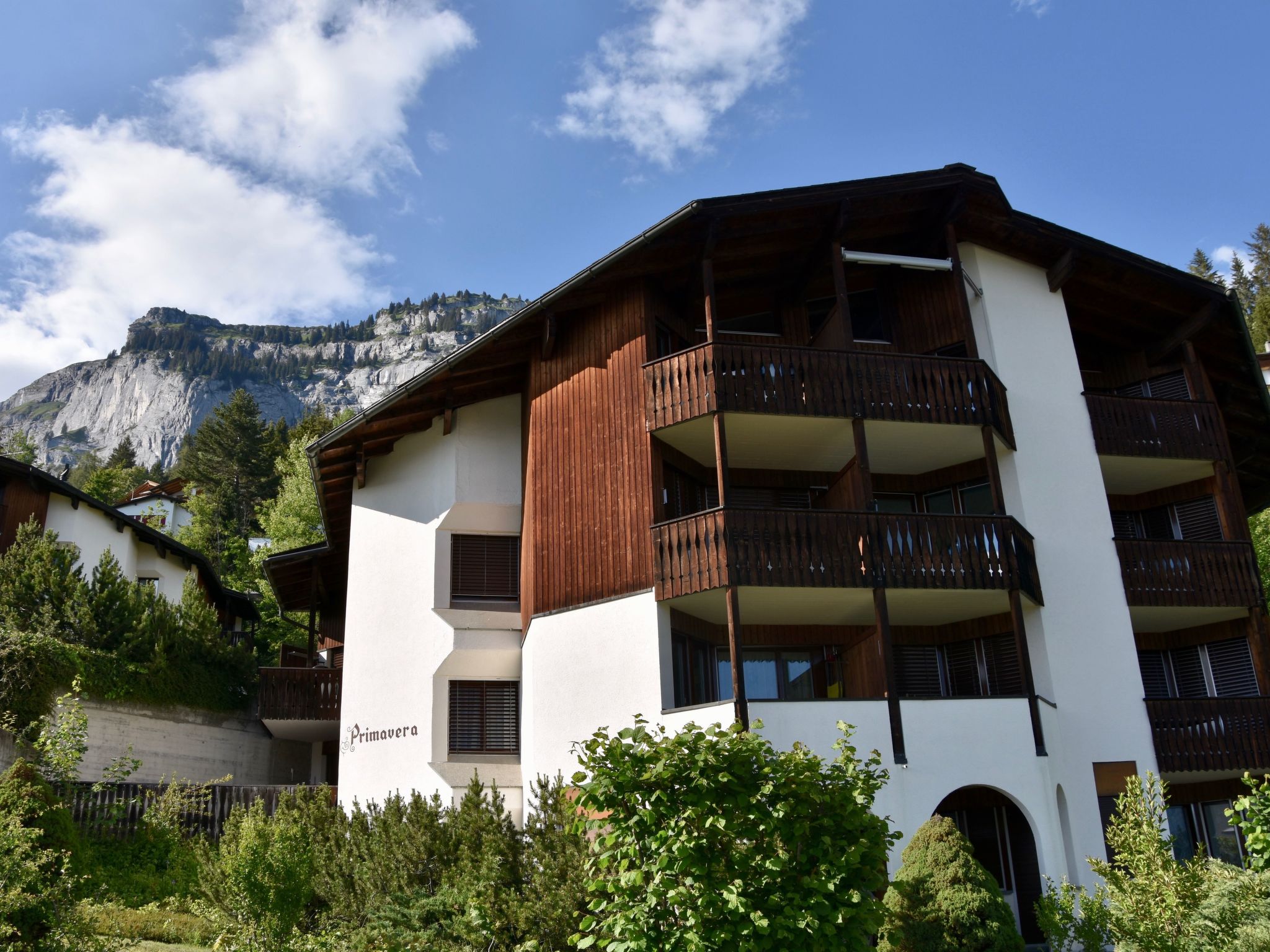 Casa Primavera B32, (Flims Dorf). 3.5 Zimmerwohnung - Buiten