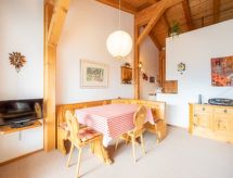 Casa Pleun: Knus appartement aan skipiste en meer in Flims, Zwitserland - thumbnail 4