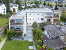 Intiem bergappartement aan skipiste en meer in Flims - thumbnail 2