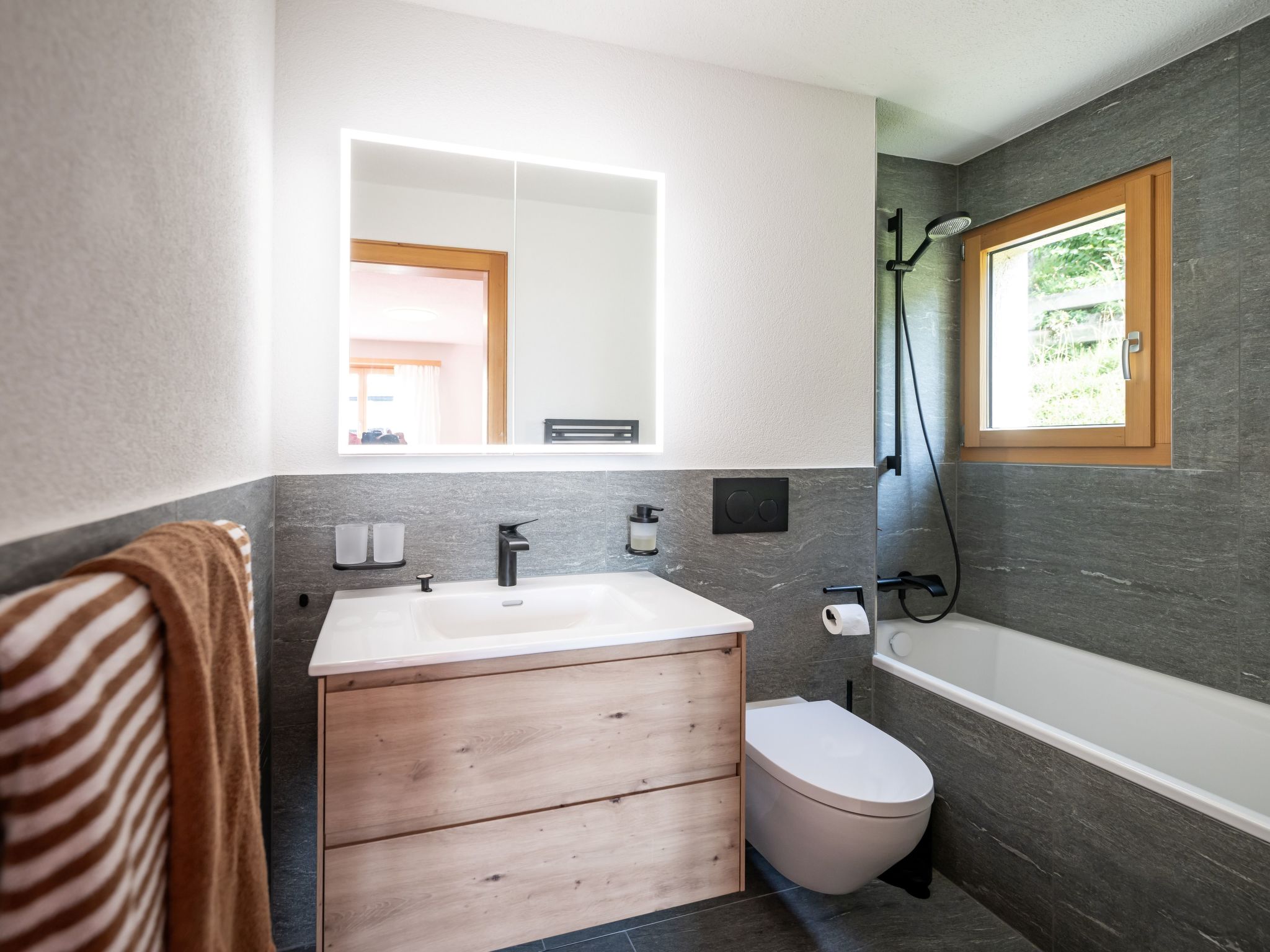 Photo of Mandola, (Flims Dorf),