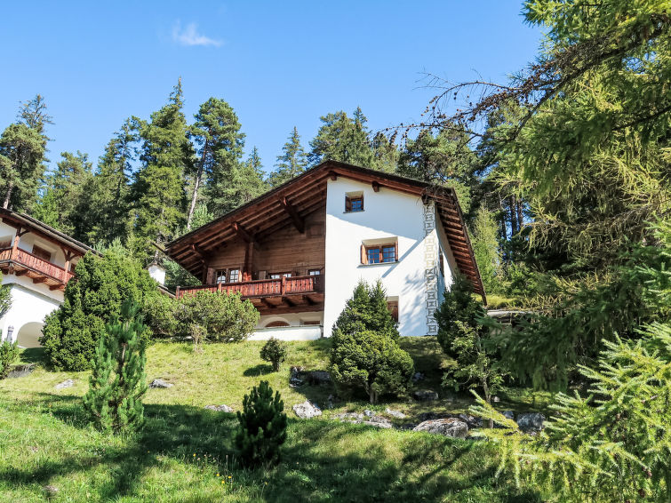7-persoons chalet Spunda Biala met bergzicht in Laax in Laax