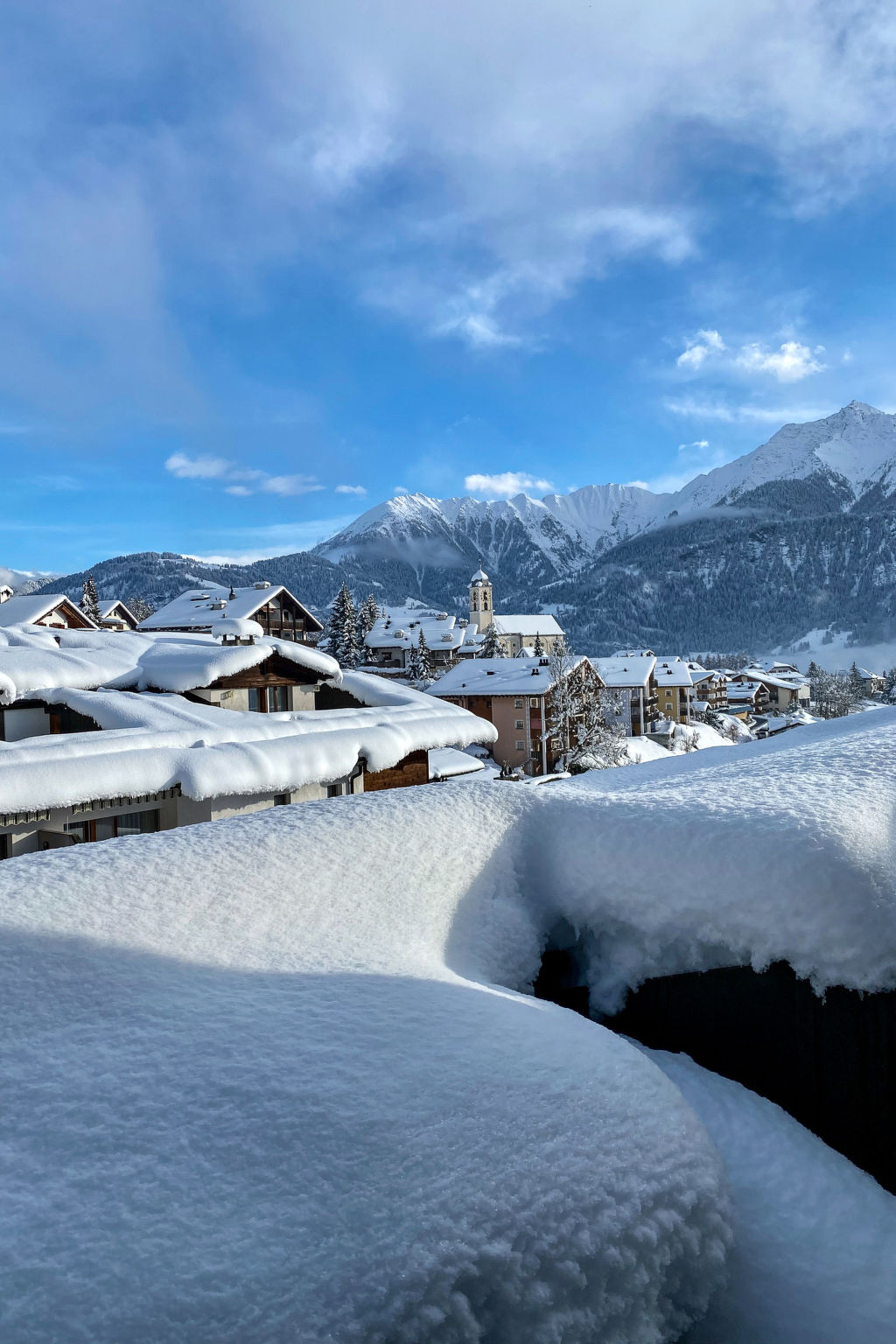 Mira Piz Signina, (Laax Dorf). 2.5 Zimmerwohnung - Buiten