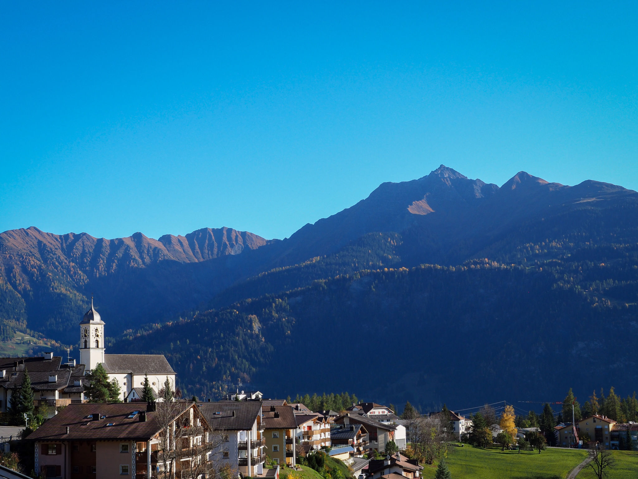 Mira Piz Signina, (Laax Dorf). 2.5 Zimmerwohnung - Buiten