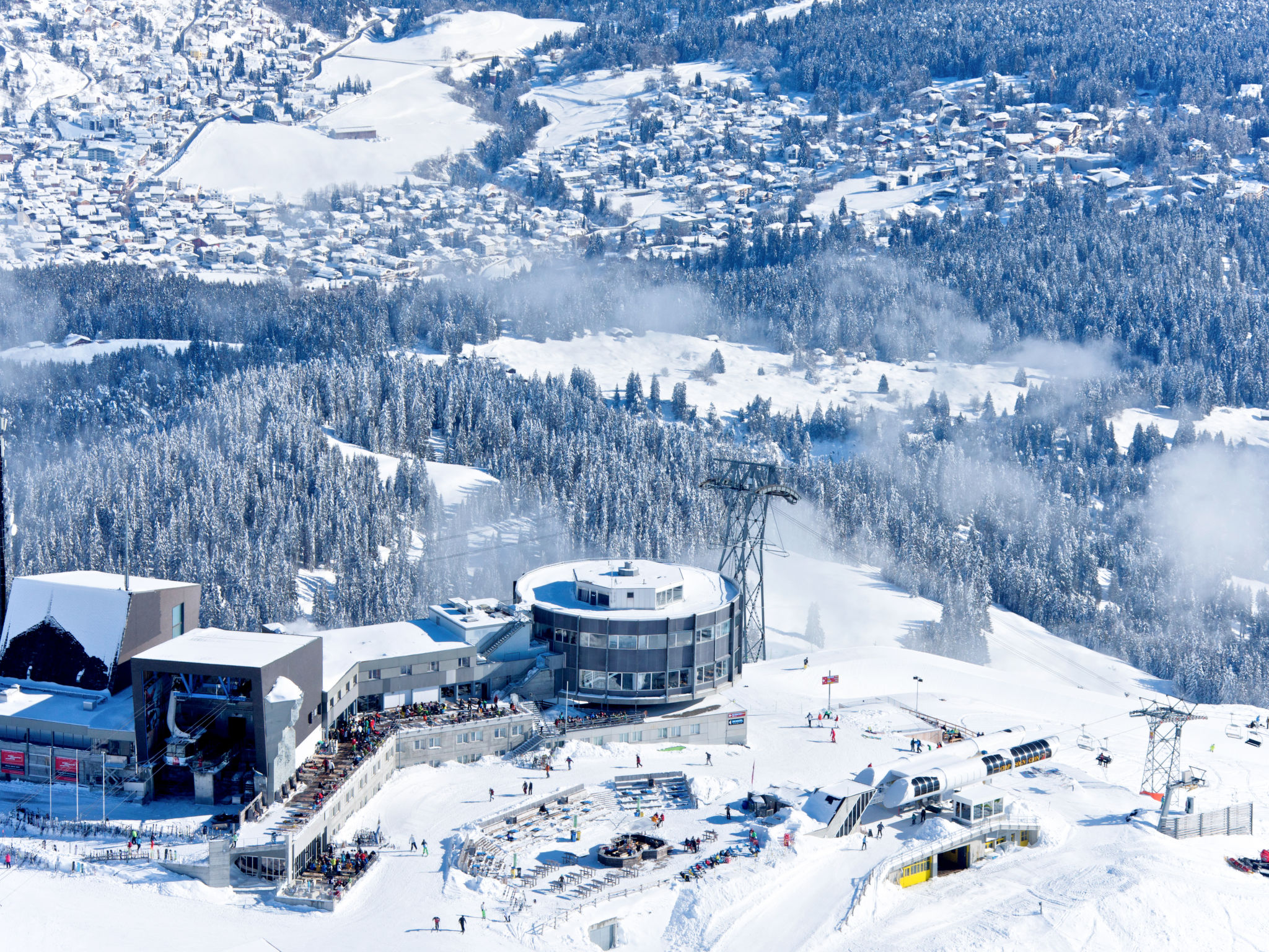 Photo of Mira Piz Signina, (Laax Dorf). 2.5 Zimmerwohnung